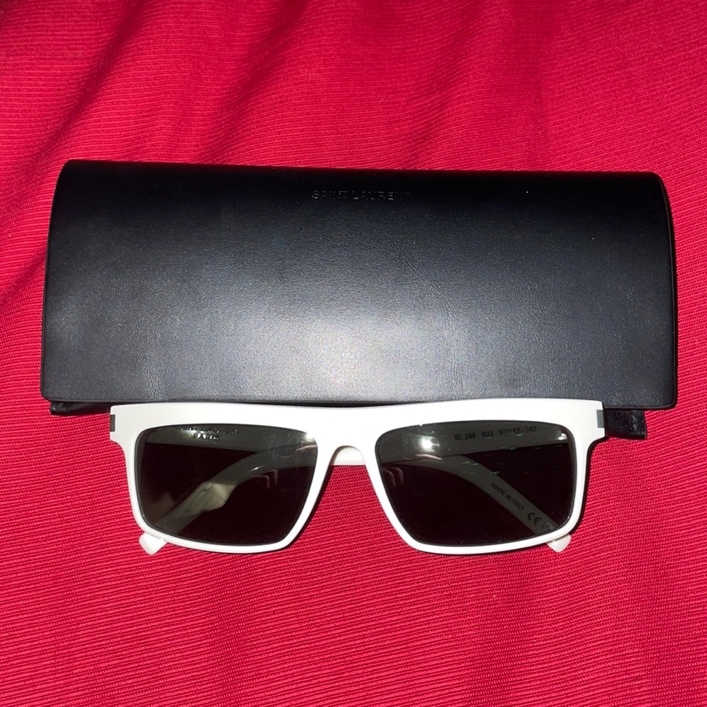 Saint Laurent sunglasses authentic!
